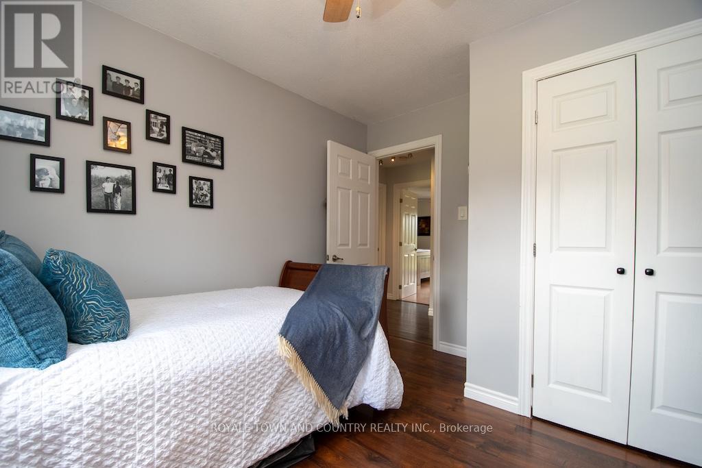 92 Hickson Road, Kawartha Lakes (Manvers), Ontario  K0L 2X0 - Photo 25 - X12228901