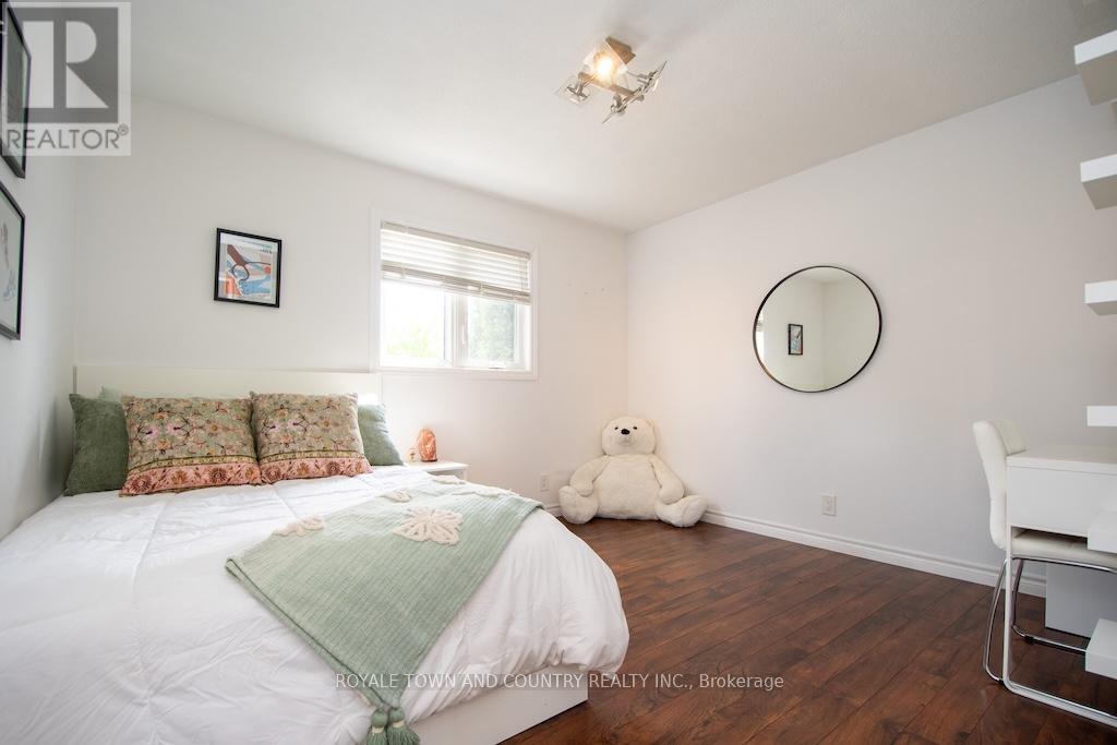 92 Hickson Road, Kawartha Lakes (Manvers), Ontario  K0L 2X0 - Photo 26 - X12228901