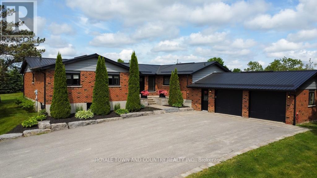 92 Hickson Road, Kawartha Lakes (Manvers), Ontario  K0L 2X0 - Photo 3 - X12228901