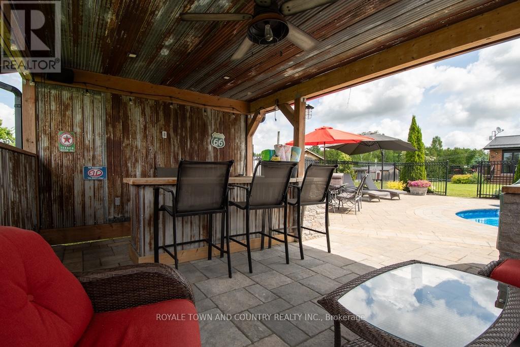 92 Hickson Road, Kawartha Lakes (Manvers), Ontario  K0L 2X0 - Photo 41 - X12228901