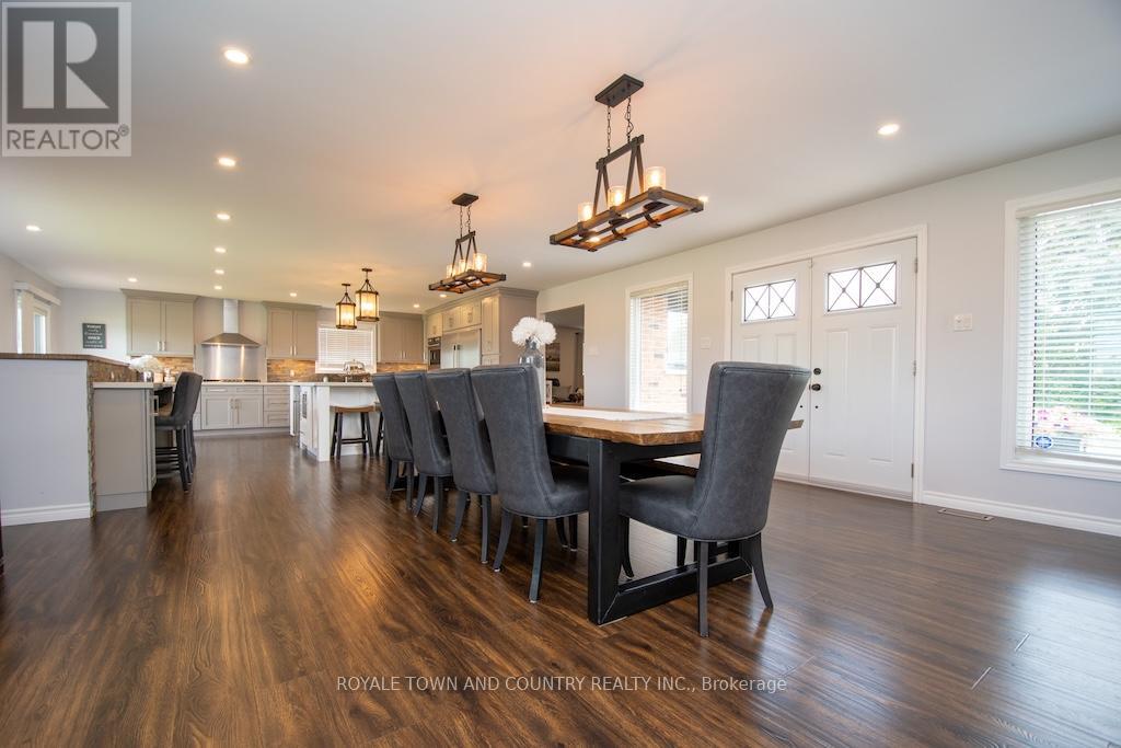 92 Hickson Road, Kawartha Lakes (Manvers), Ontario  K0L 2X0 - Photo 9 - X12228901