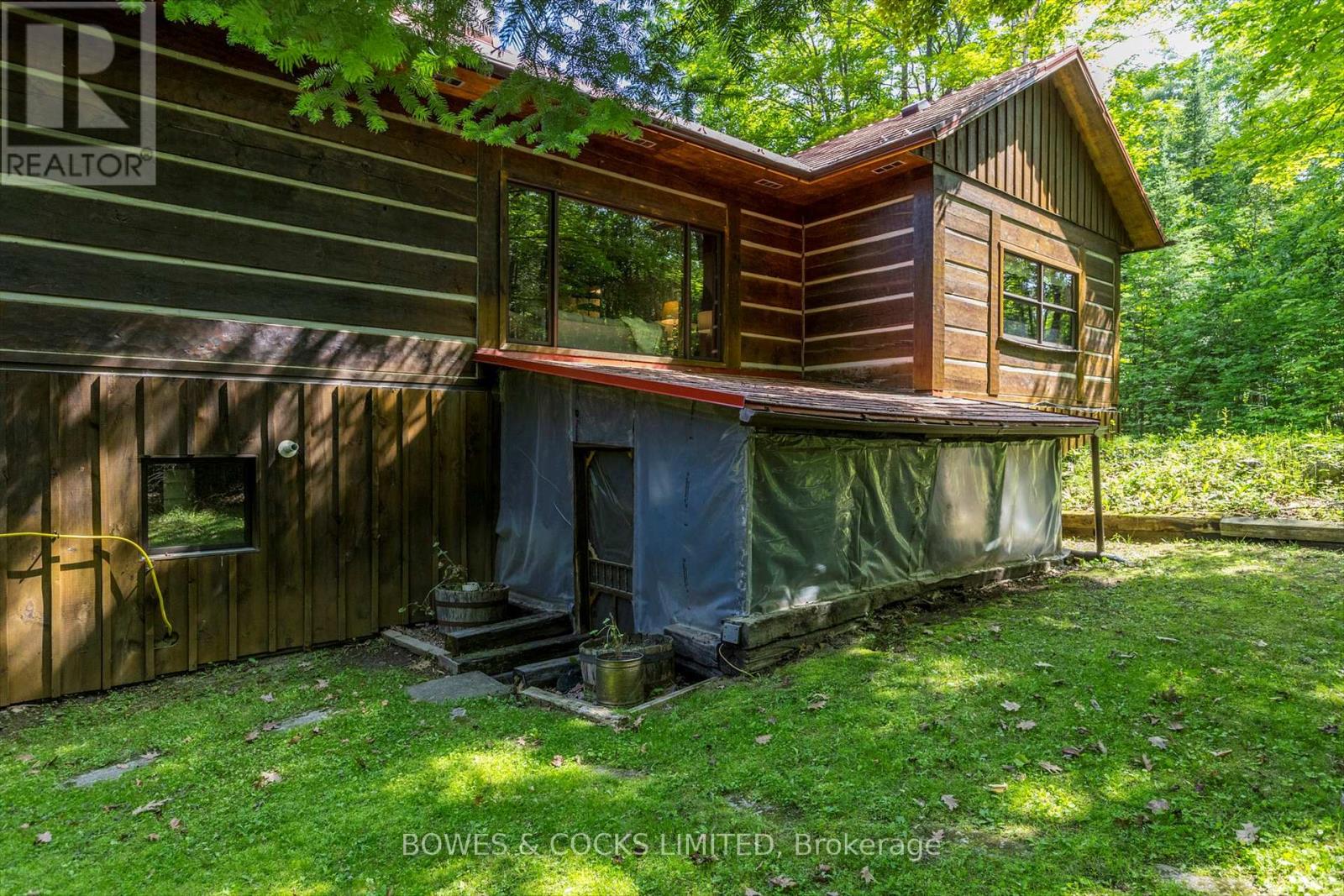 575 Golf Course Road, Douro-Dummer, Ontario  K0L 2H0 - Photo 14 - X12228954
