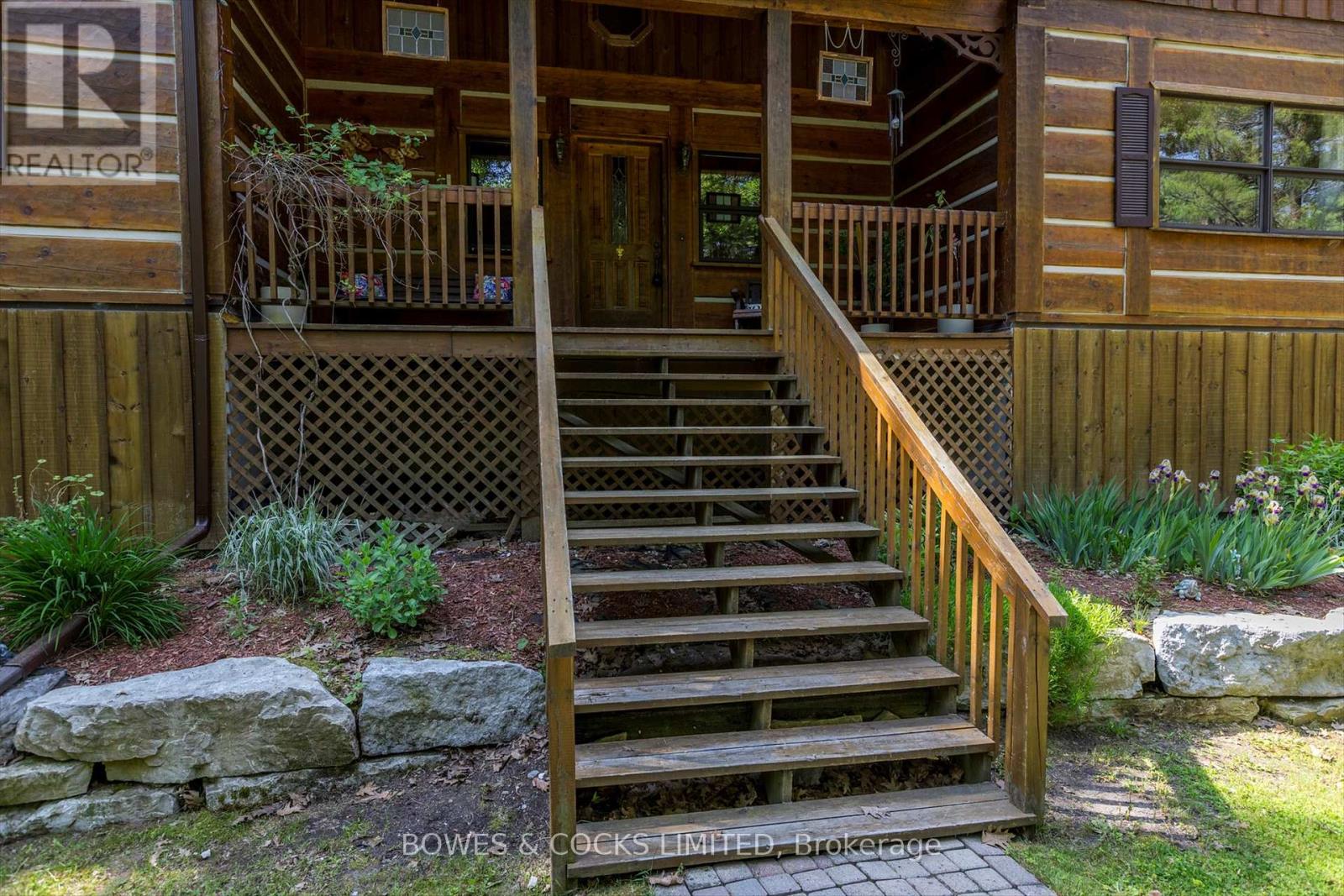 575 Golf Course Road, Douro-Dummer, Ontario  K0L 2H0 - Photo 16 - X12228954