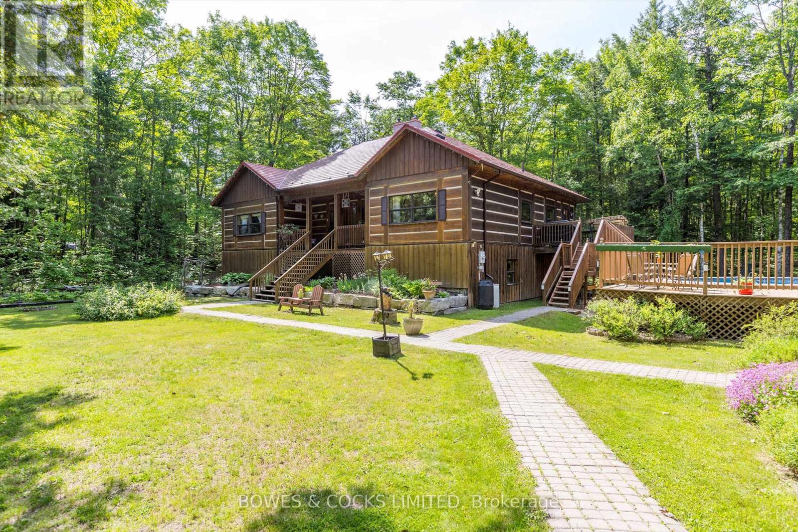 575 Golf Course Road, Douro-Dummer, Ontario  K0L 2H0 - Photo 2 - X12228954
