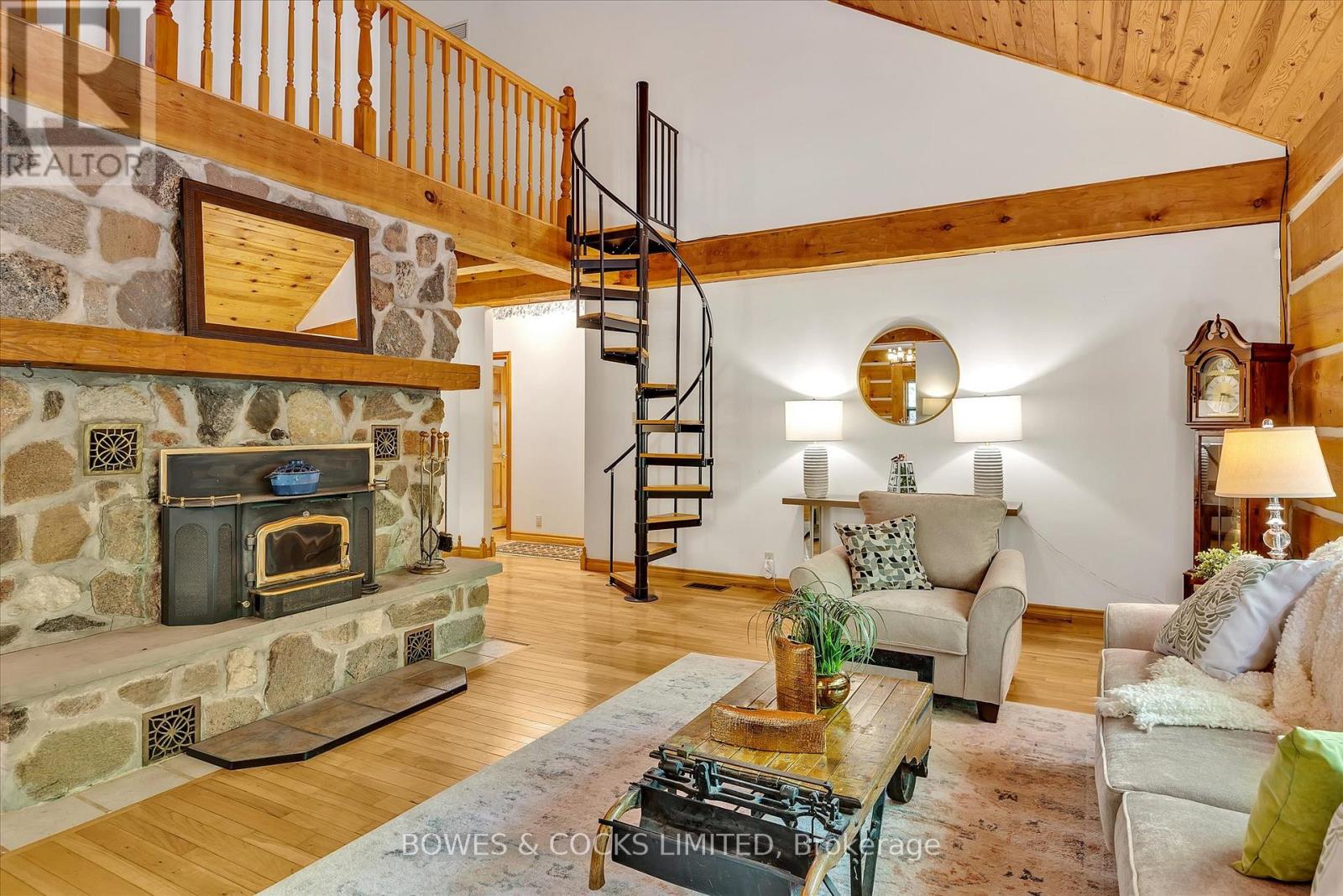575 Golf Course Road, Douro-Dummer, Ontario  K0L 2H0 - Photo 20 - X12228954