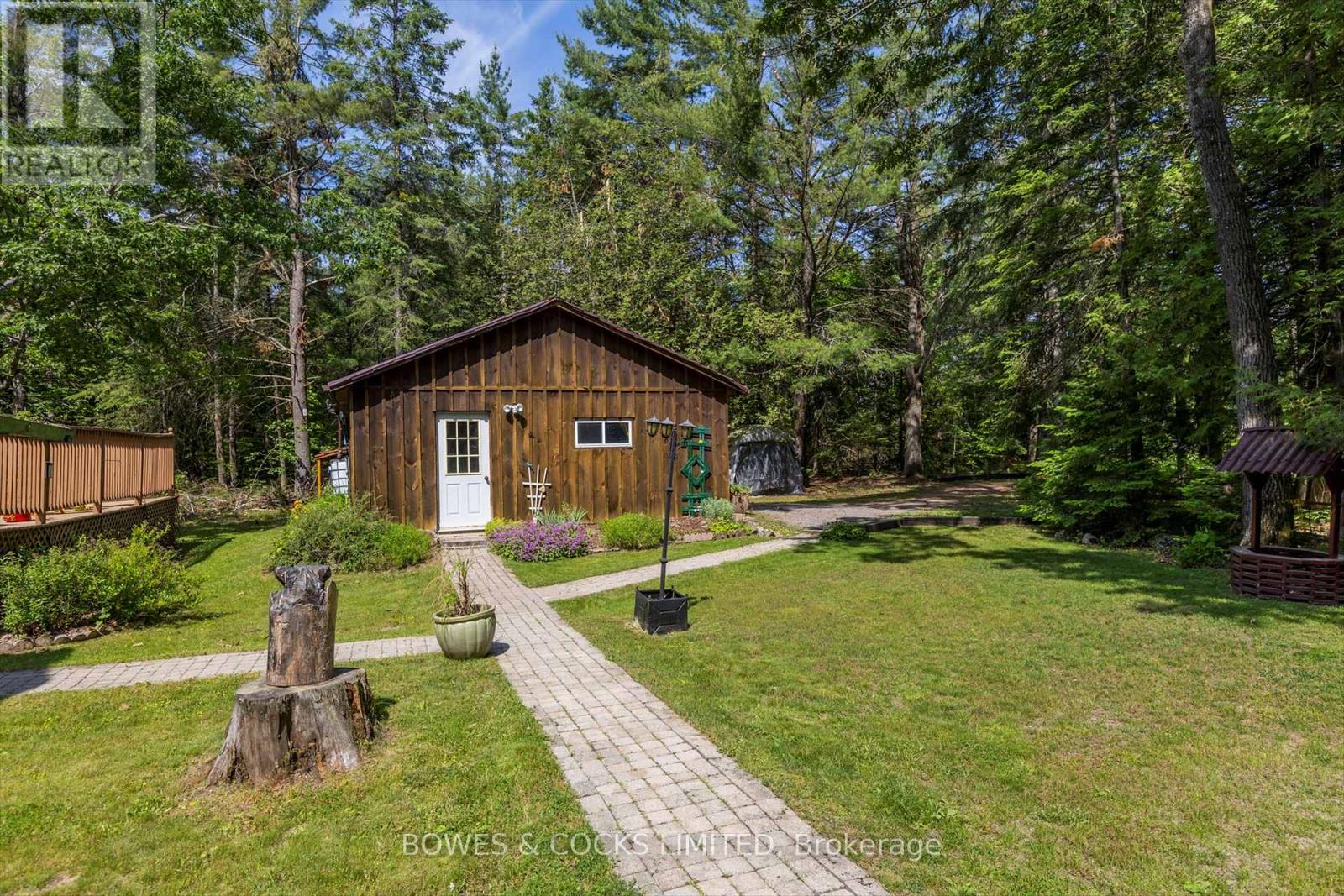 575 Golf Course Road, Douro-Dummer, Ontario  K0L 2H0 - Photo 4 - X12228954