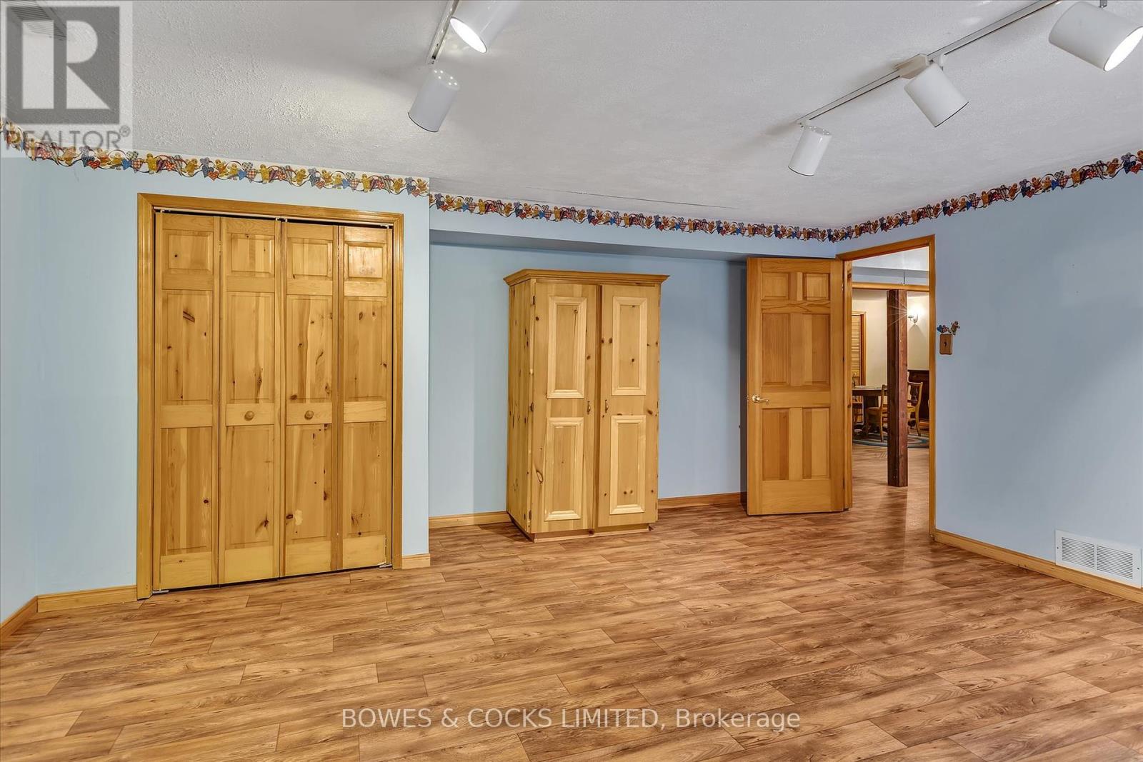 575 Golf Course Road, Douro-Dummer, Ontario  K0L 2H0 - Photo 46 - X12228954
