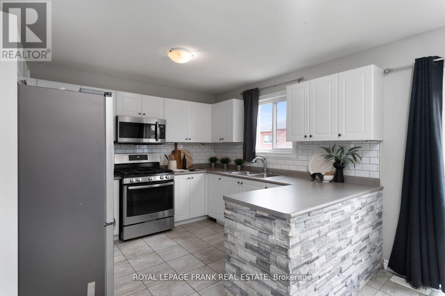 14 Manchester Court, Trent Hills (Hastings), Ontario  K0L 1Y0 - Photo 8 - X12229410