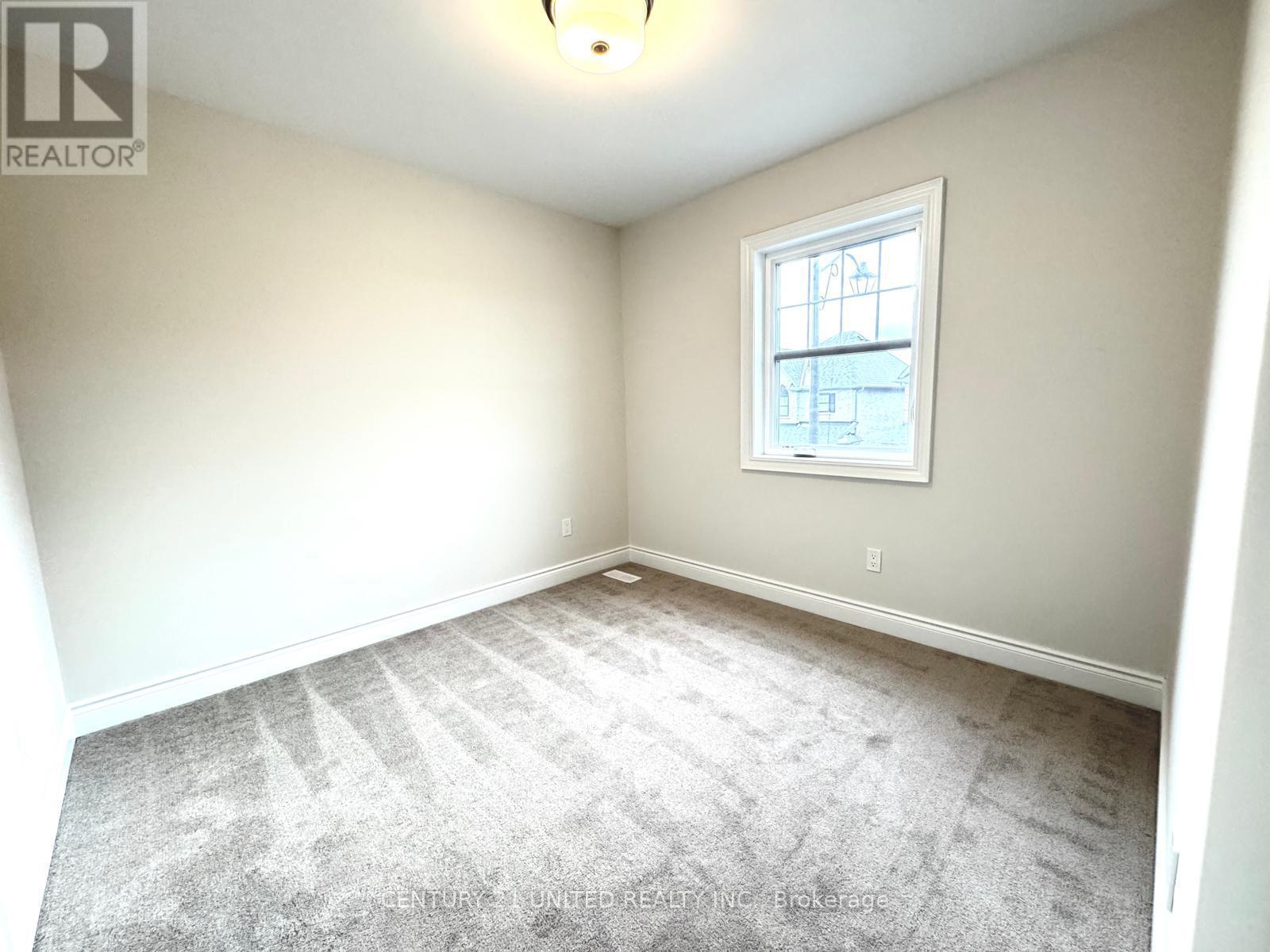 1068 Rippingale Trail, Peterborough North (North), Ontario  K9H 0C4 - Photo 12 - X12229473