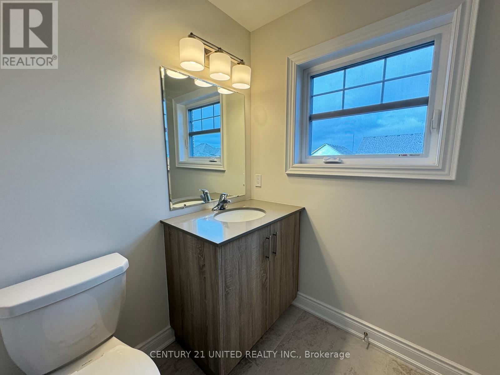1068 Rippingale Trail, Peterborough North (North), Ontario  K9H 0C4 - Photo 13 - X12229473