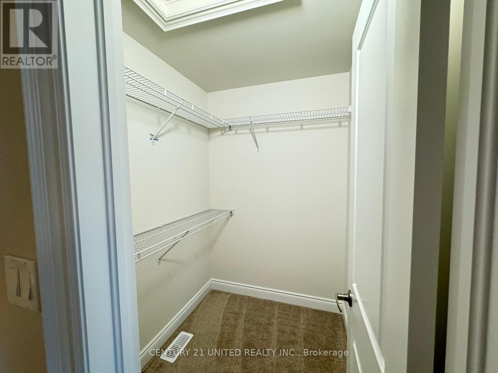 1068 Rippingale Trail, Peterborough North (North), Ontario  K9H 0C4 - Photo 18 - X12229473