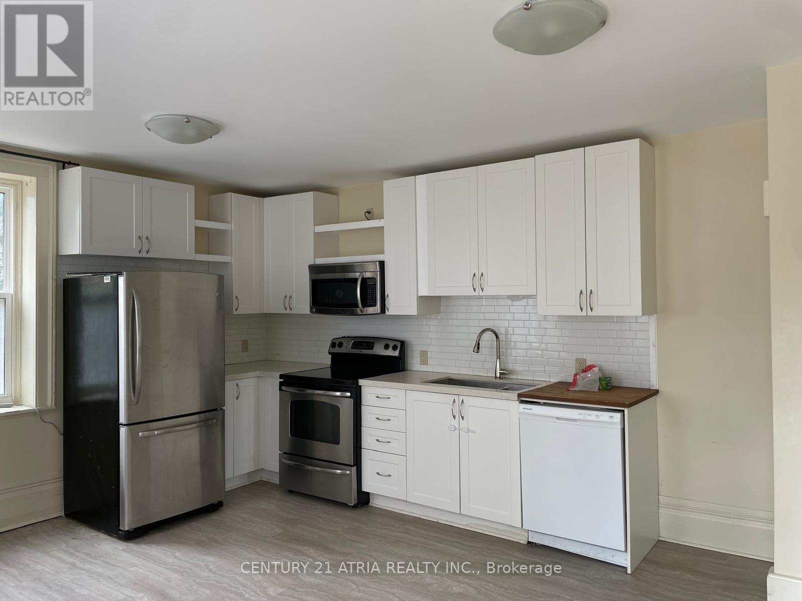 121 William Street N, Kawartha Lakes (Lindsay), Ontario  K9V 4A9 - Photo 7 - X12229363