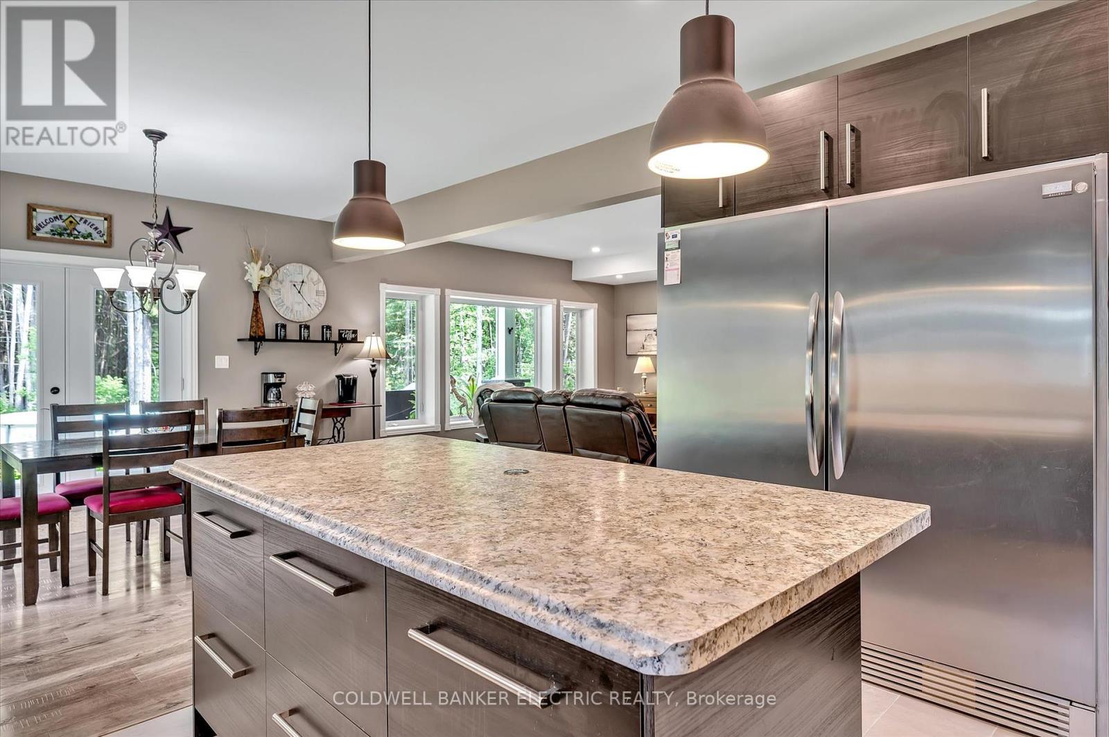 60 Ennis Road, Selwyn, Ontario  K0L 1T0 - Photo 11 - X12229552