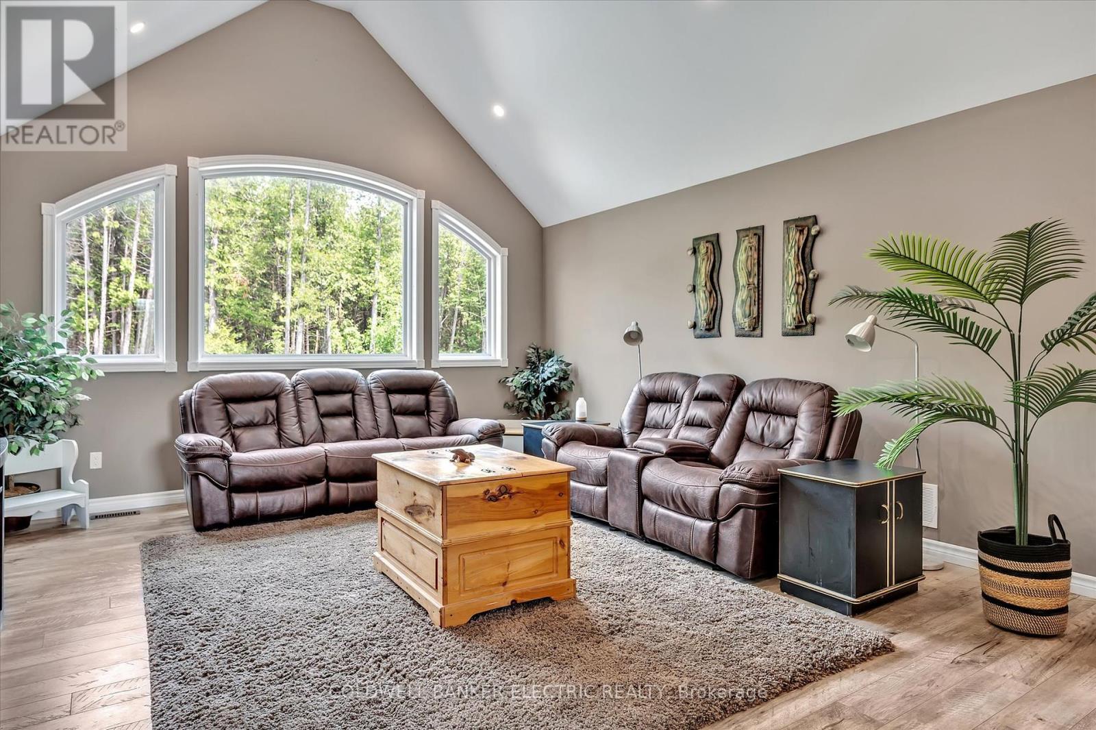 60 Ennis Road, Selwyn, Ontario  K0L 1T0 - Photo 23 - X12229552