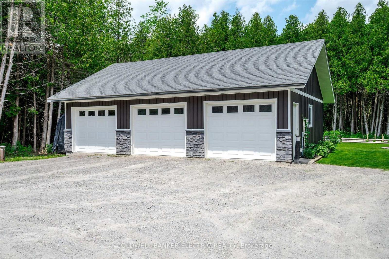 60 Ennis Road, Selwyn, Ontario  K0L 1T0 - Photo 41 - X12229552
