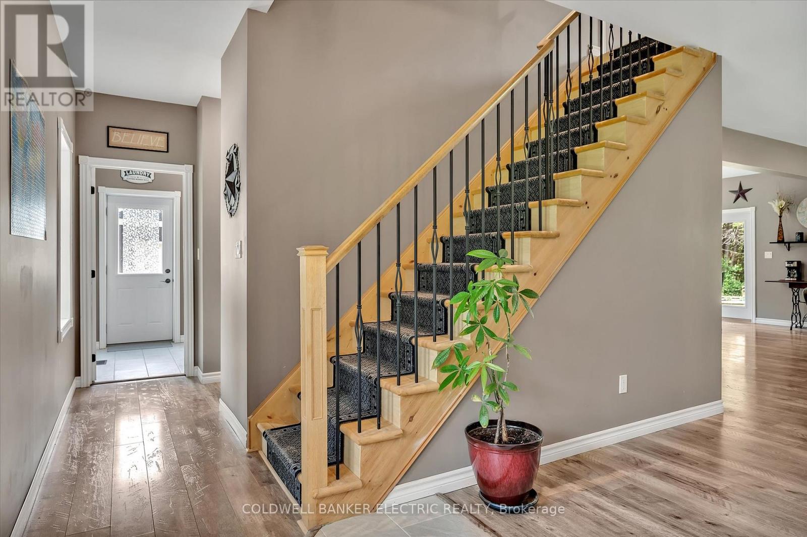 60 Ennis Road, Selwyn, Ontario  K0L 1T0 - Photo 6 - X12229552