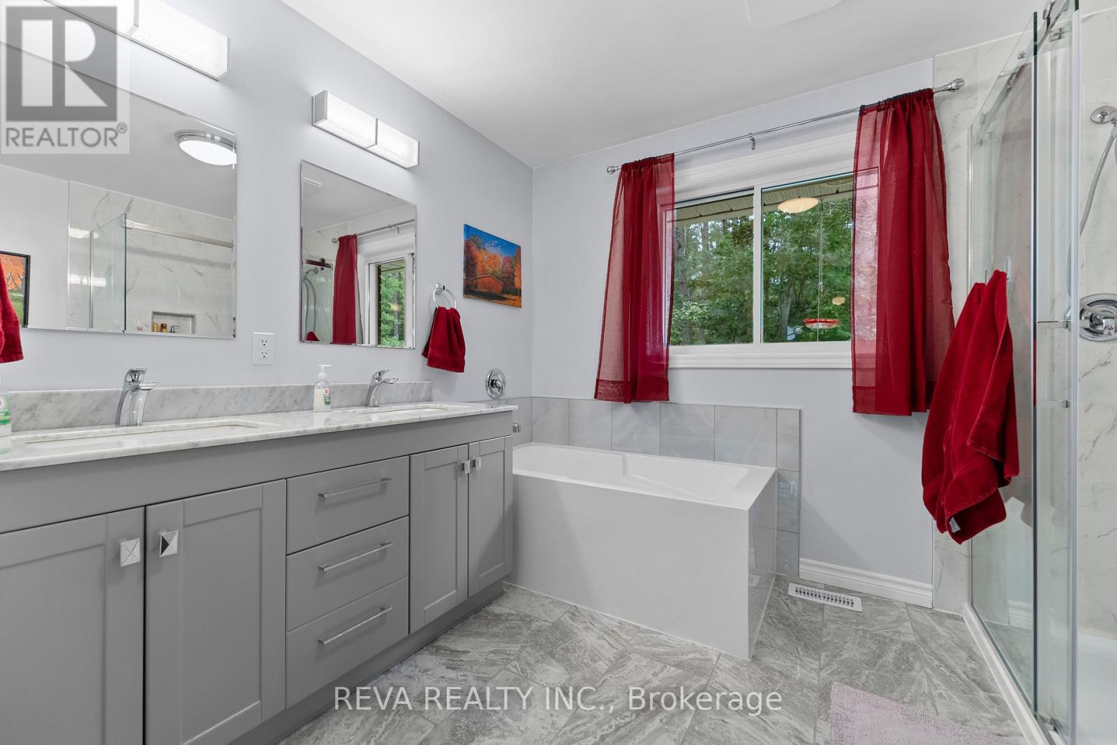 32 Papineau Lake Road, Hastings Highlands (Wicklow Ward), Ontario  K0L 2R0 - Photo 18 - X12229707