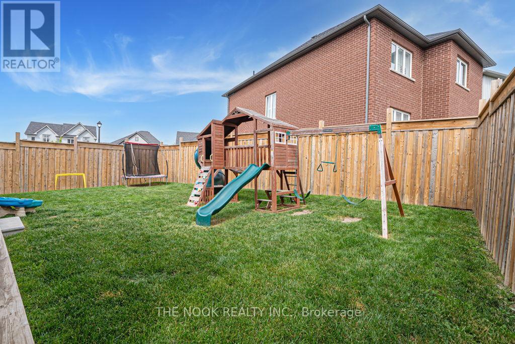70 Highlands Boulevard, Cavan Monaghan (Cavan Twp), Ontario  L0A 1G0 - Photo 34 - X12229813