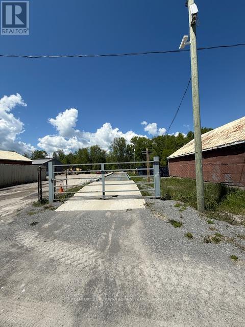 4752 Durham Regional Hwy 2 Road, Clarington (Newcastle), Ontario  L0A 1J0 - Photo 19 - E12229720