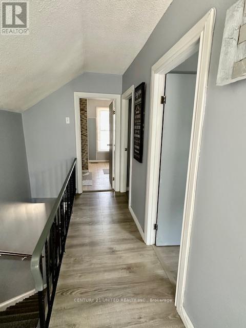 577 Paterson Street, Peterborough Central (South), Ontario  K9J 4P9 - Photo 18 - X12229937