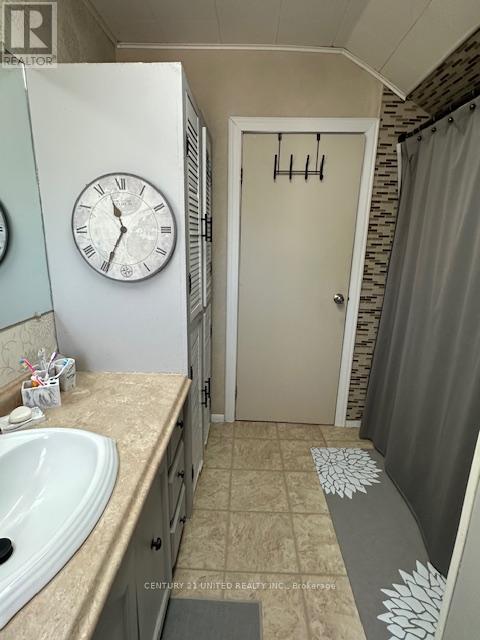 577 Paterson Street, Peterborough Central (South), Ontario  K9J 4P9 - Photo 26 - X12229937