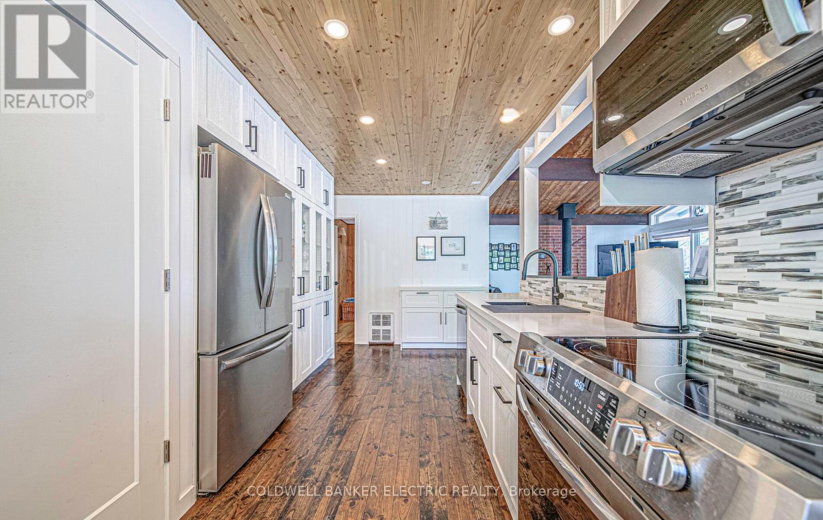 820 Island 28, Havelock-Belmont-Methuen, Ontario  K0L 1A0 - Photo 20 - X12230043