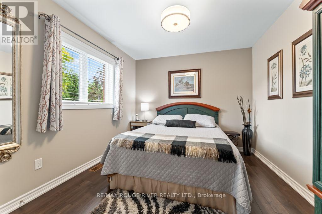 24 Milner Court, Kawartha Lakes (Lindsay), Ontario  K9V 0L2 - Photo 11 - X12230101