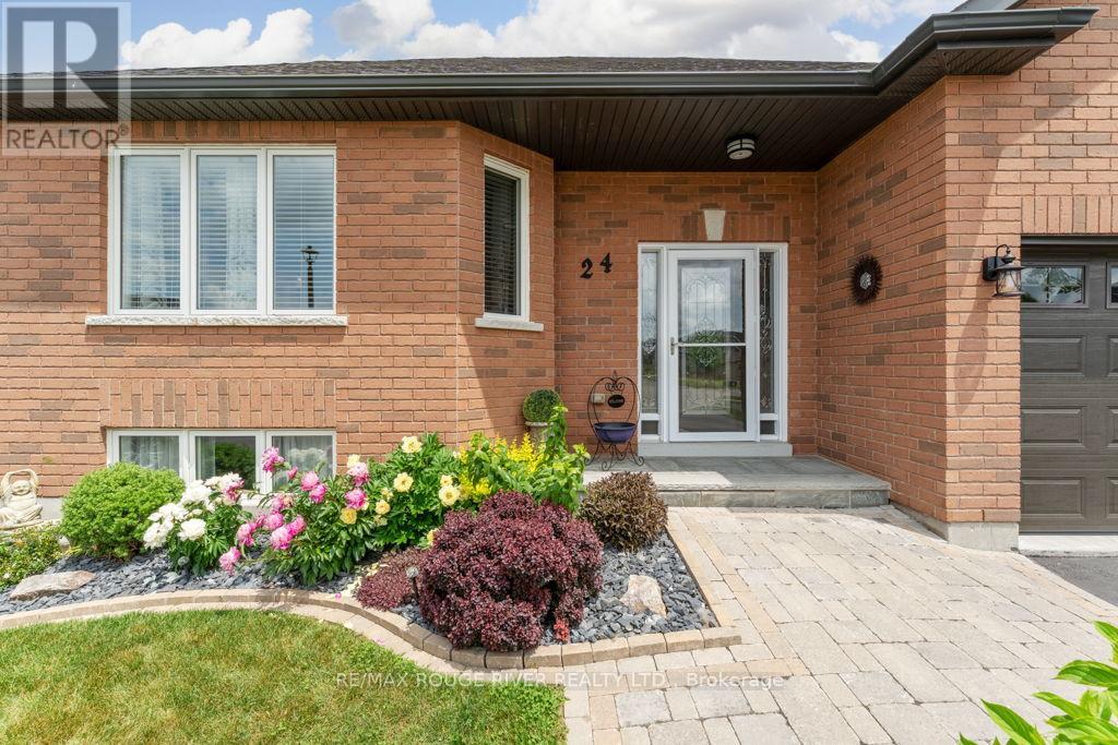 24 Milner Court, Kawartha Lakes (Lindsay), Ontario  K9V 0L2 - Photo 2 - X12230101