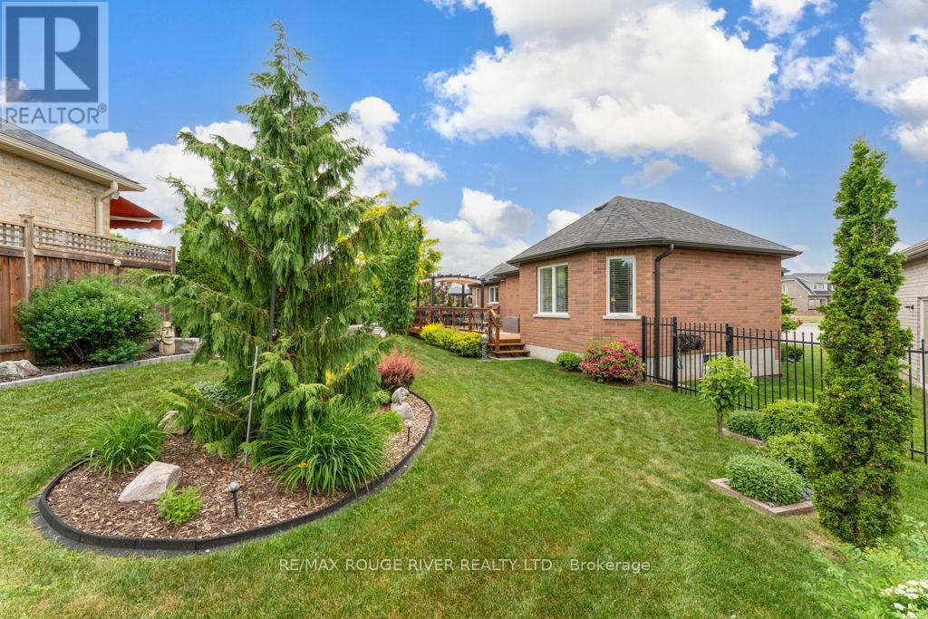 24 Milner Court, Kawartha Lakes (Lindsay), Ontario  K9V 0L2 - Photo 40 - X12230101