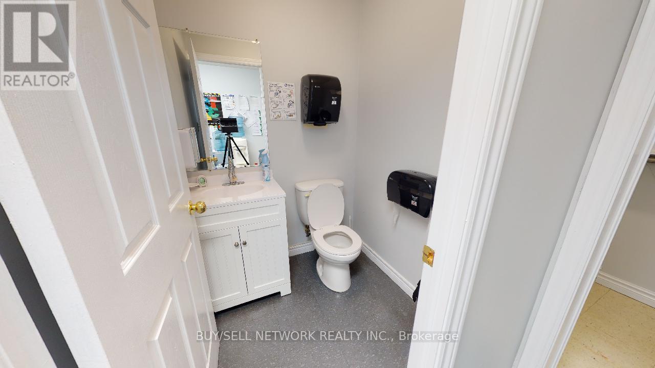 17 - 347 Pido Road, Peterborough South (East), Ontario  K9J 6X7 - Photo 16 - X12230155