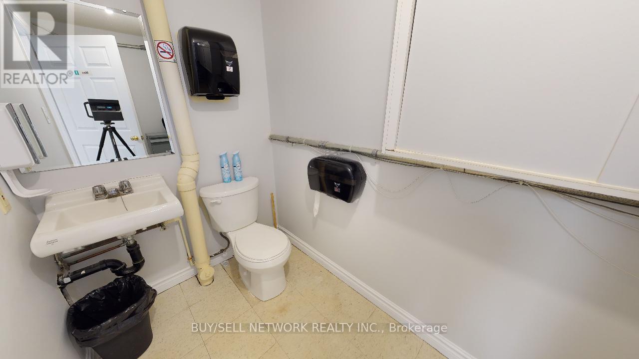 17 - 347 Pido Road, Peterborough South (East), Ontario  K9J 6X7 - Photo 17 - X12230155
