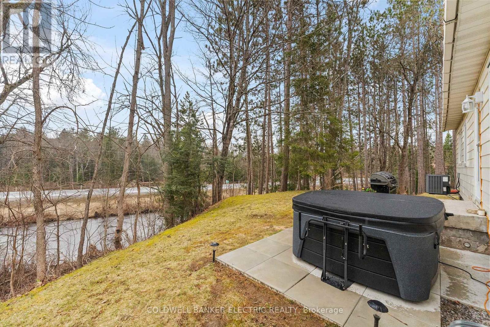 58 River Street, North Kawartha, Ontario  K0L 1A0 - Photo 24 - X12230756