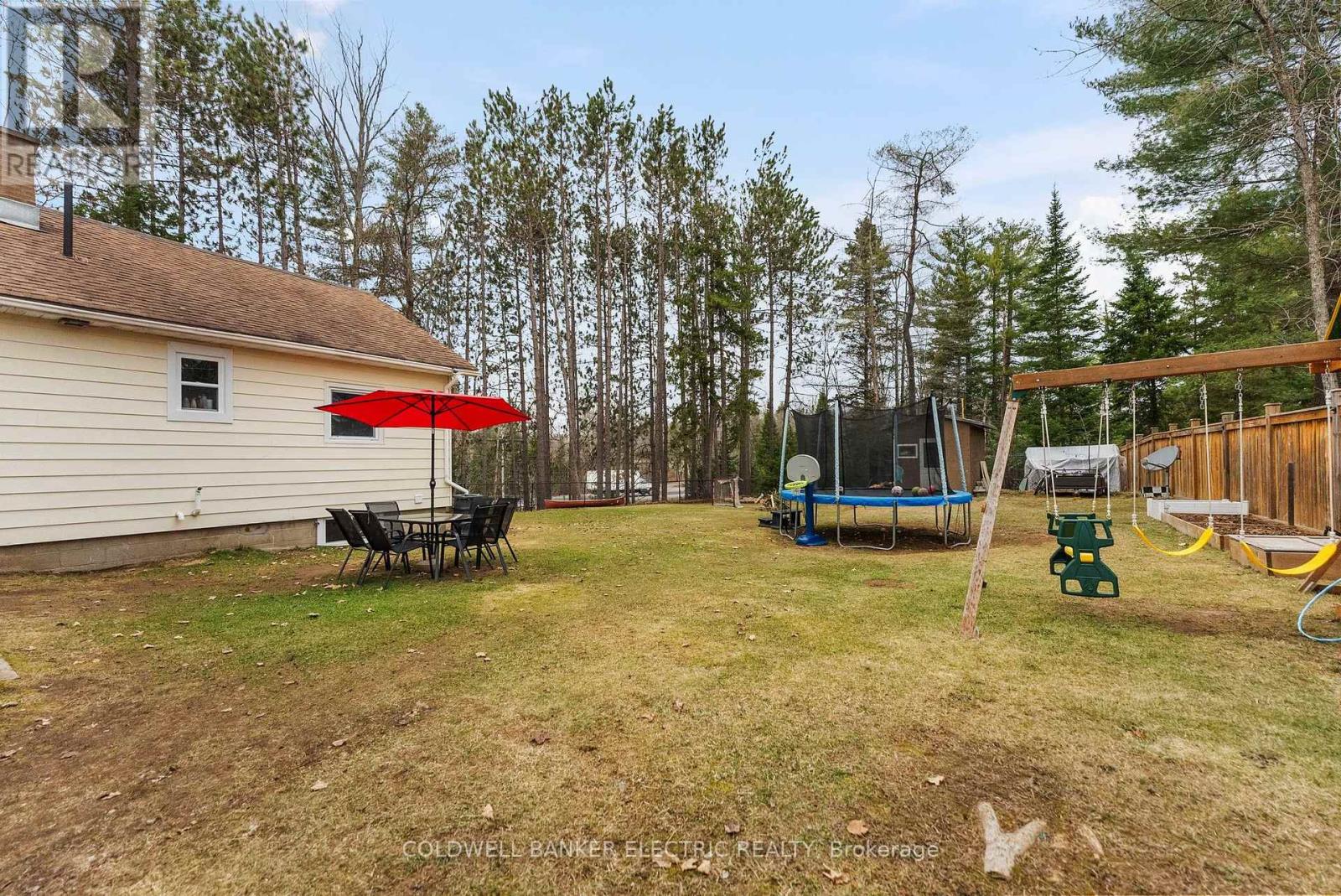 58 River Street, North Kawartha, Ontario  K0L 1A0 - Photo 29 - X12230756