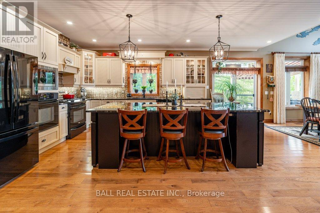 32 Shadowood Lane, North Kawartha, Ontario  K0L 1A0 - Photo 10 - X12231003