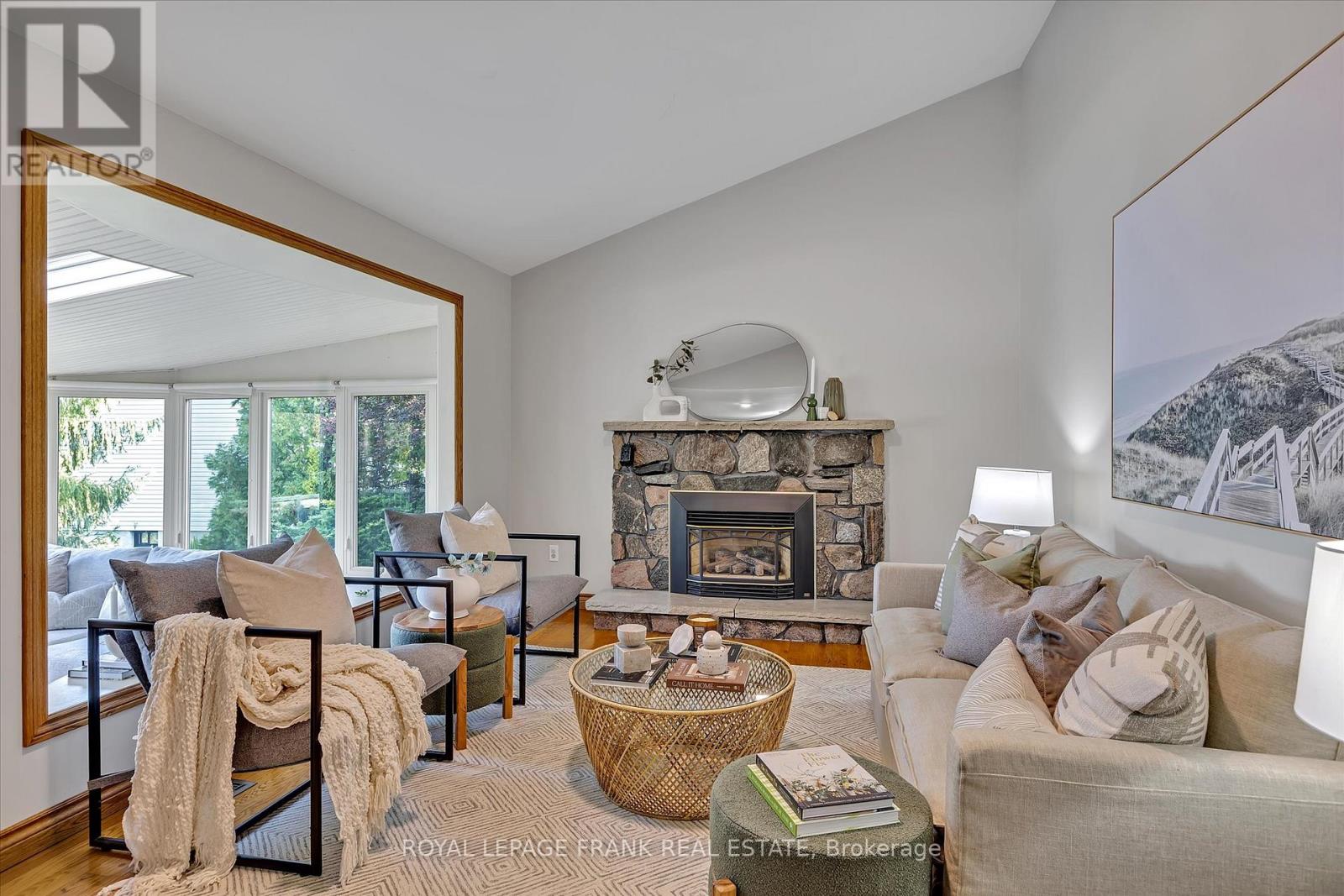 490 Mcconnell Drive, Selwyn, Ontario  K9J 0C5 - Photo 6 - X12231641