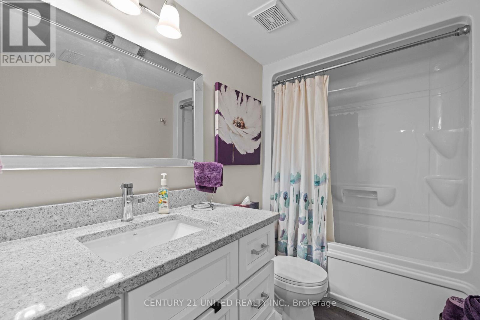 15 - 909 Wentworth Street, Peterborough West (Central), Ontario  K9J 8R7 - Photo 22 - X12229379
