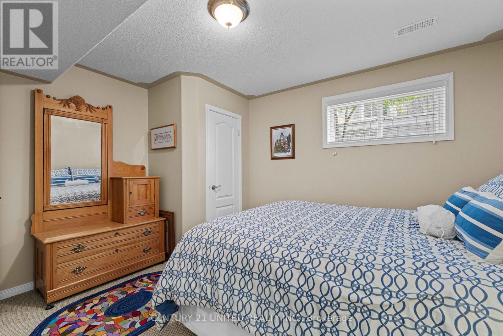 15 - 909 Wentworth Street, Peterborough West (Central), Ontario  K9J 8R7 - Photo 23 - X12229379