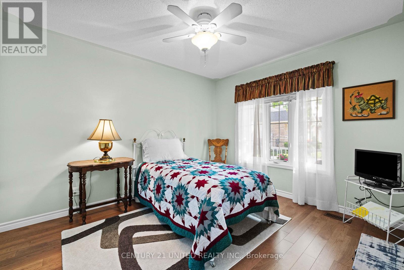 15 - 909 Wentworth Street, Peterborough West (Central), Ontario  K9J 8R7 - Photo 46 - X12229379