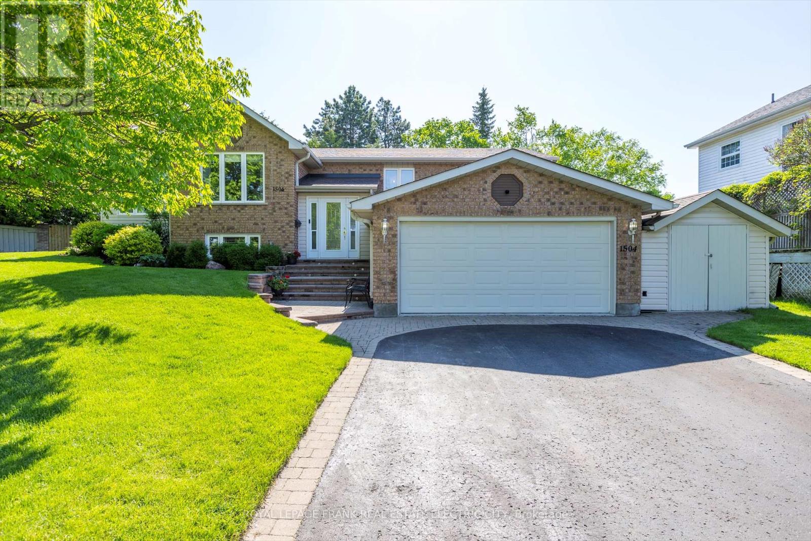1504 Hetherington Drive, Peterborough North (University Heights), Ontario  K9L 1Y7 - Photo 1 - X12231723