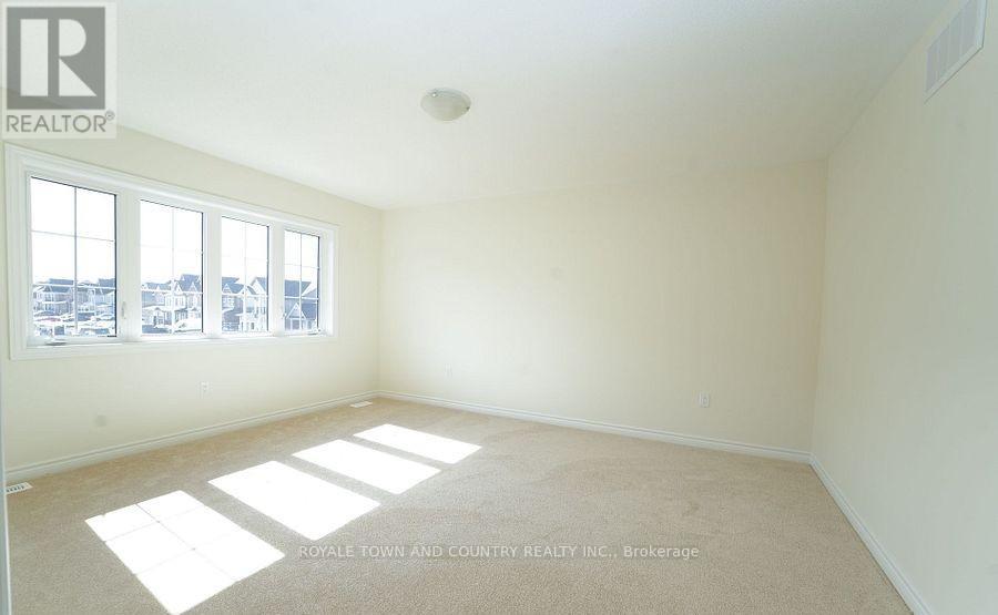 29 Hennessey Crescent, Kawartha Lakes (Lindsay), Ontario  K9V 0P3 - Photo 29 - X12231797