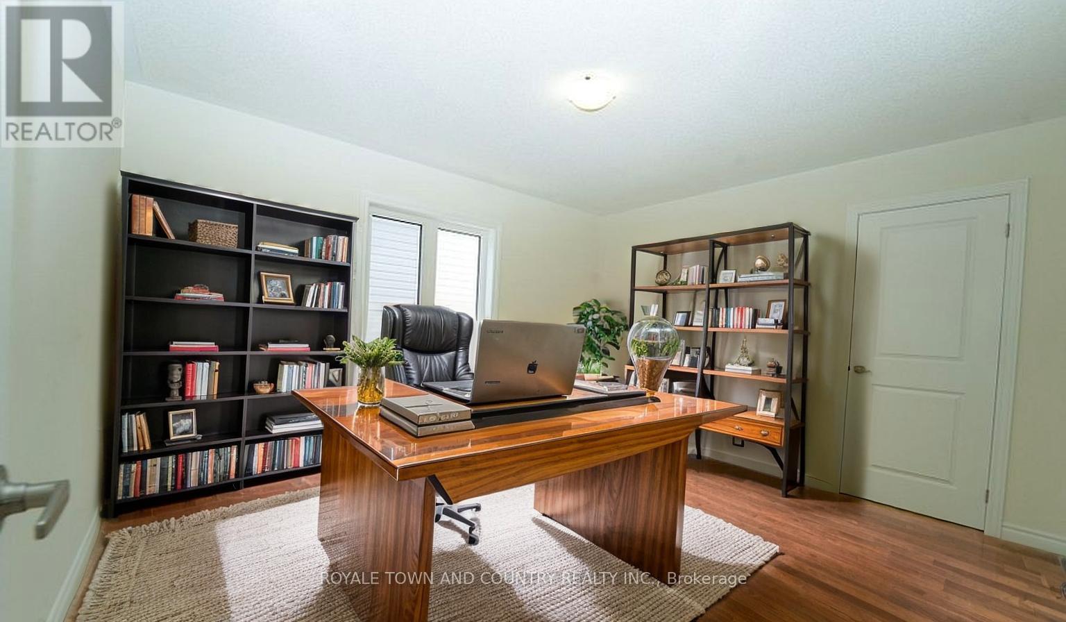 29 Hennessey Crescent, Kawartha Lakes (Lindsay), Ontario  K9V 0P3 - Photo 32 - X12231797