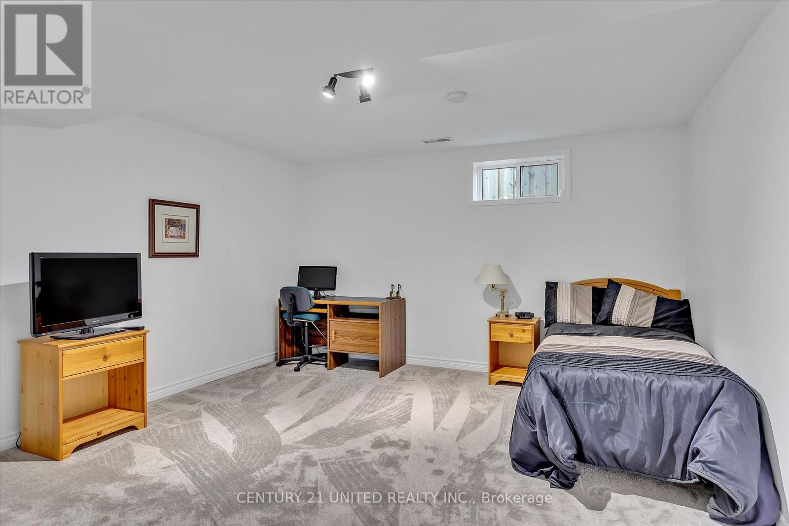 1598 College Park Drive, Peterborough West (South), Ontario  K9K 2G9 - Photo 26 - X12231802