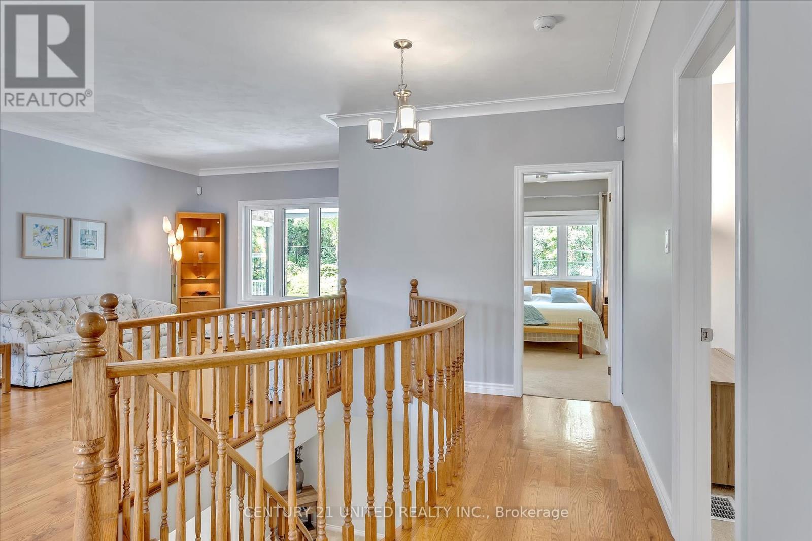1598 College Park Drive, Peterborough West (South), Ontario  K9K 2G9 - Photo 4 - X12231802