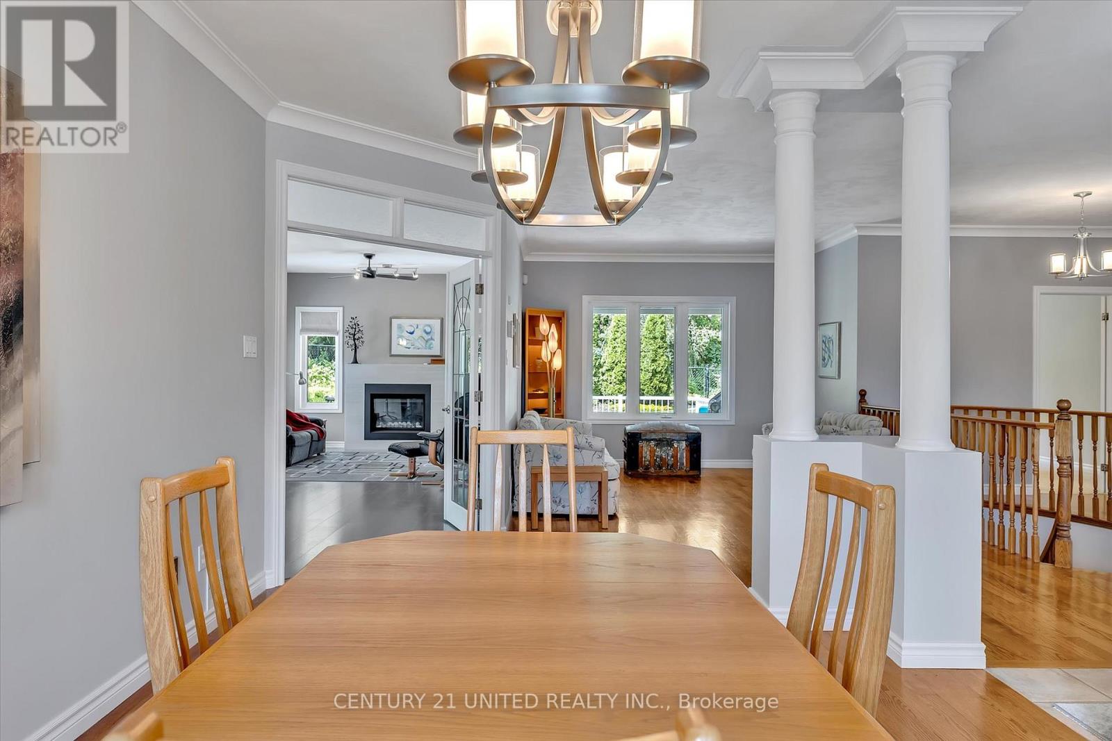1598 College Park Drive, Peterborough West (South), Ontario  K9K 2G9 - Photo 7 - X12231802