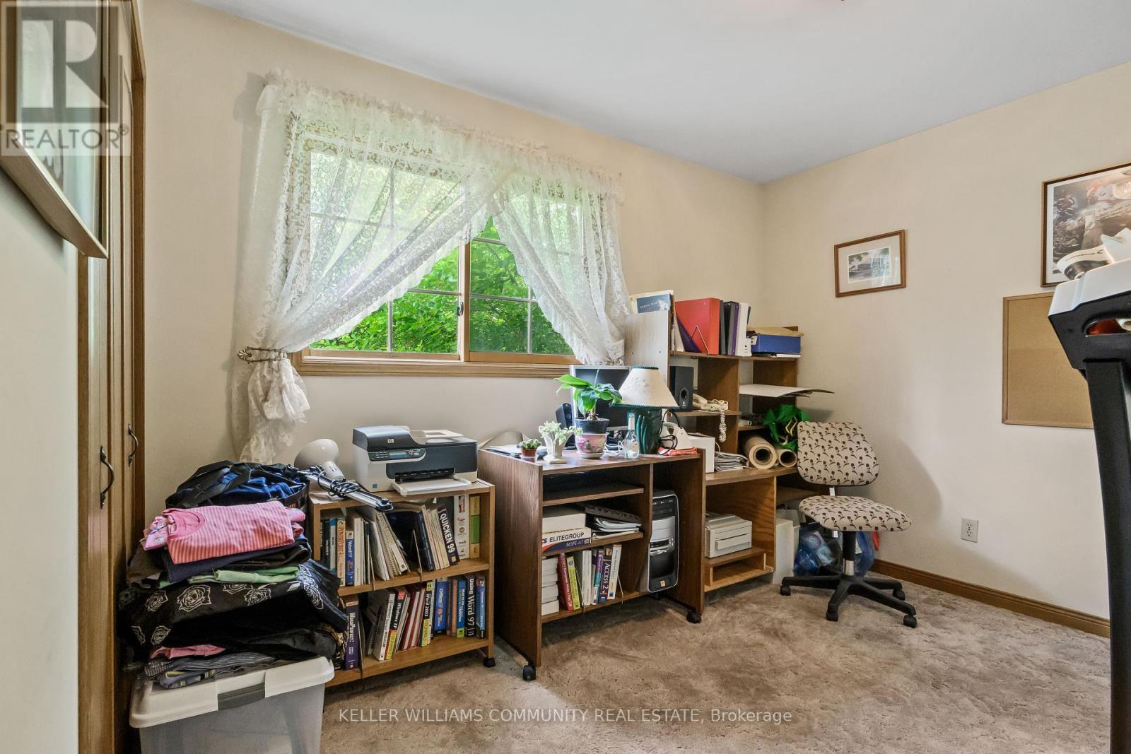 1320 Albertus Avenue, Peterborough Central (Old West End), Ontario  K9J 7S3 - Photo 32 - X12231878
