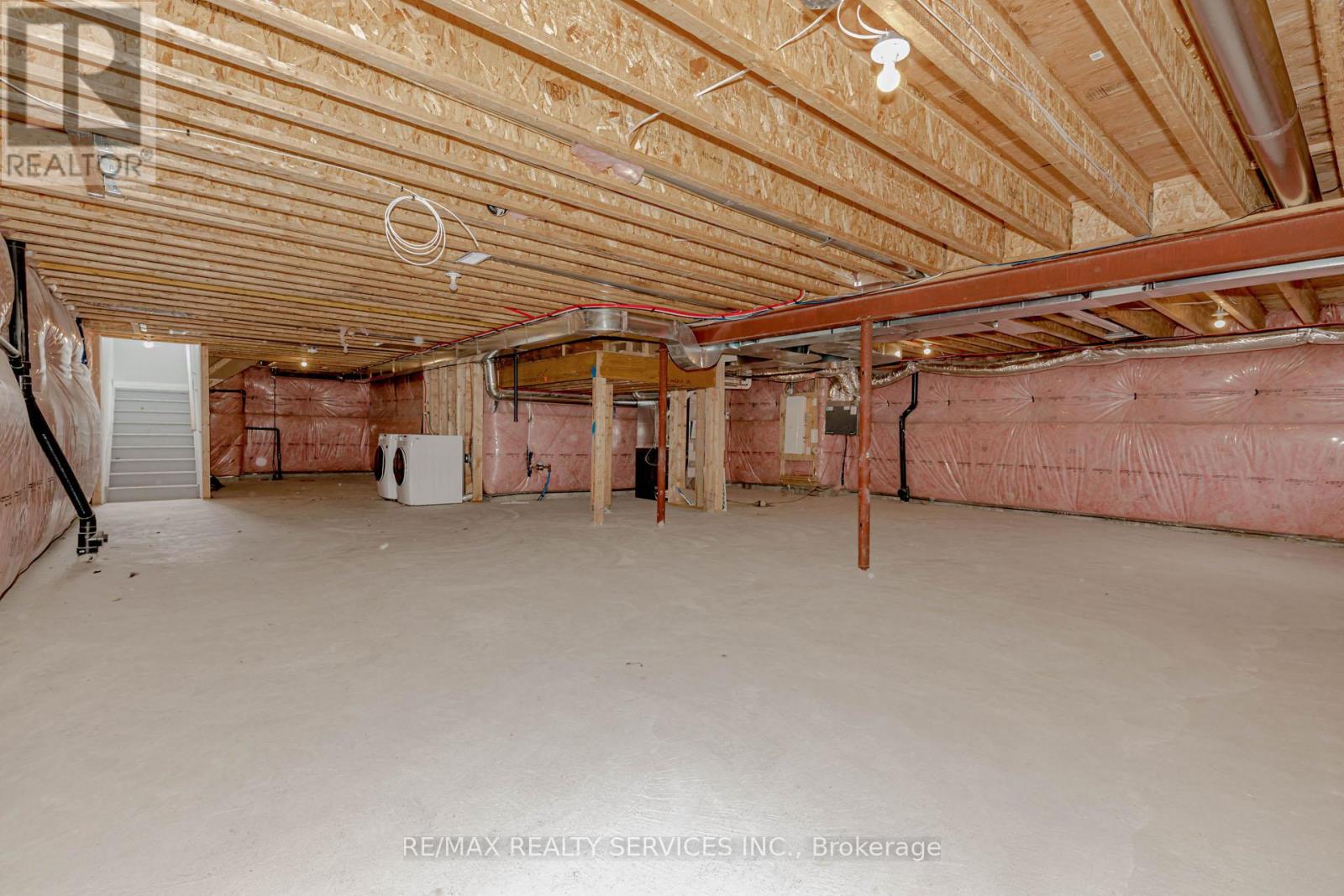 141 St Joseph Road, Kawartha Lakes (Lindsay), Ontario  K9V 0R8 - Photo 31 - X12231634