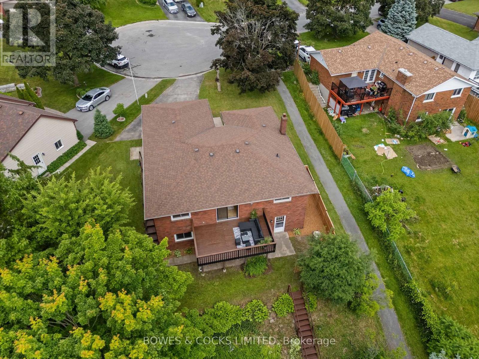 22 Montague Court, Peterborough West (Central), Ontario  K9J 7S1 - Photo 41 - X12232083