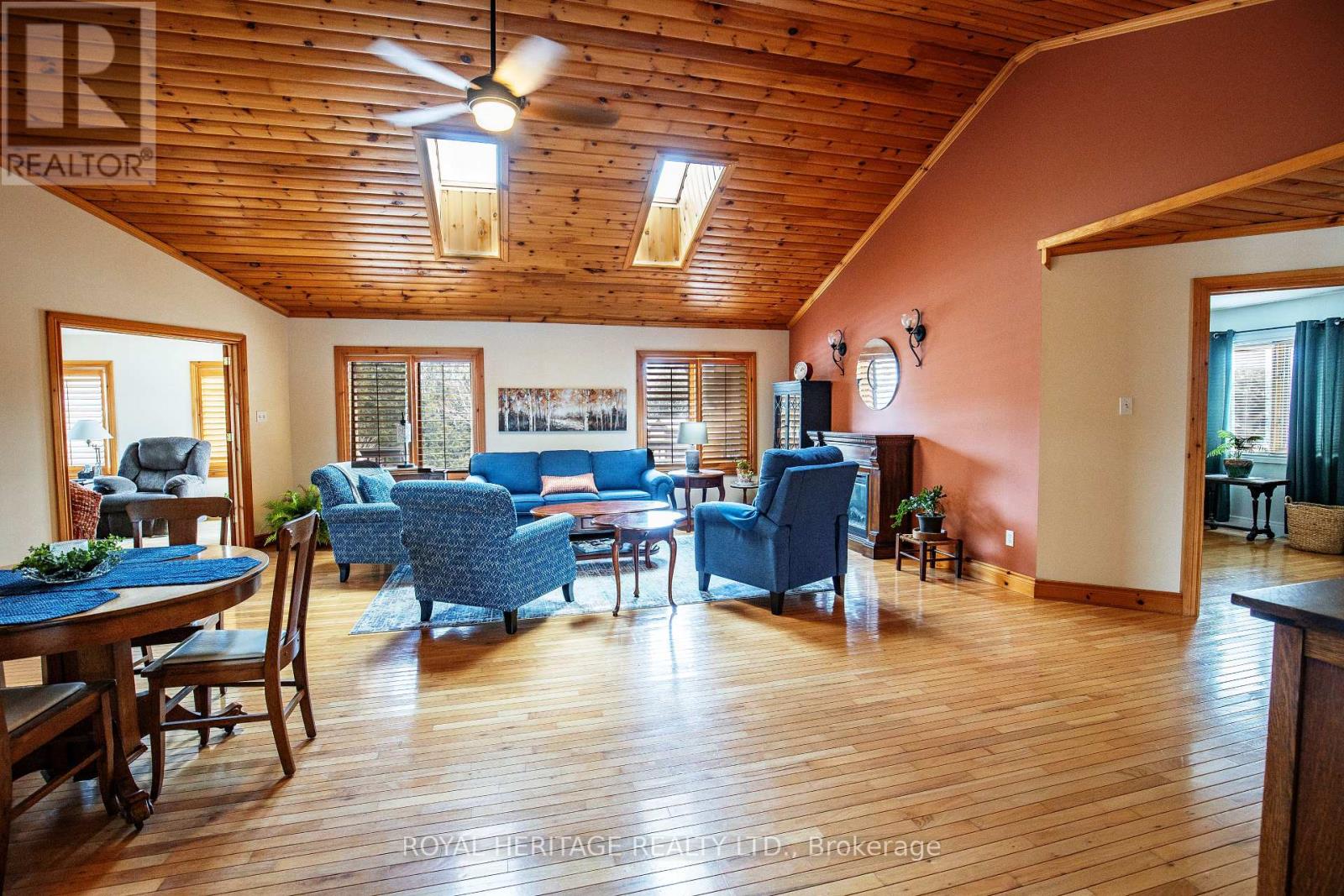 366 William Street N, Kawartha Lakes (Lindsay), Ontario  K9V 5V4 - Photo 11 - X12232266