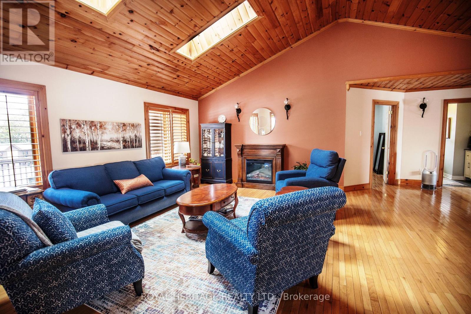 366 William Street N, Kawartha Lakes (Lindsay), Ontario  K9V 5V4 - Photo 6 - X12232266