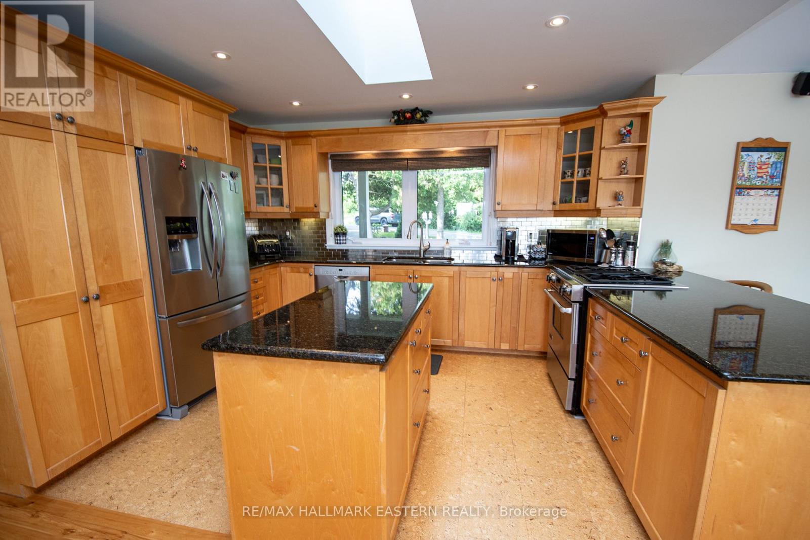 1269 Gail Park Drive, Selwyn, Ontario  K0L 1T0 - Photo 11 - X12232484
